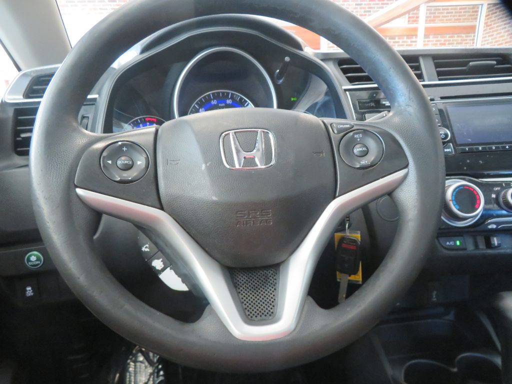 Photo 11 of this HONDA FIT