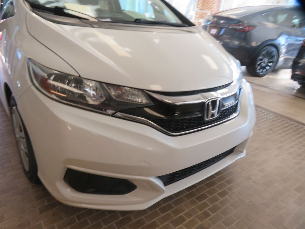 Photo 33 of this HONDA FIT