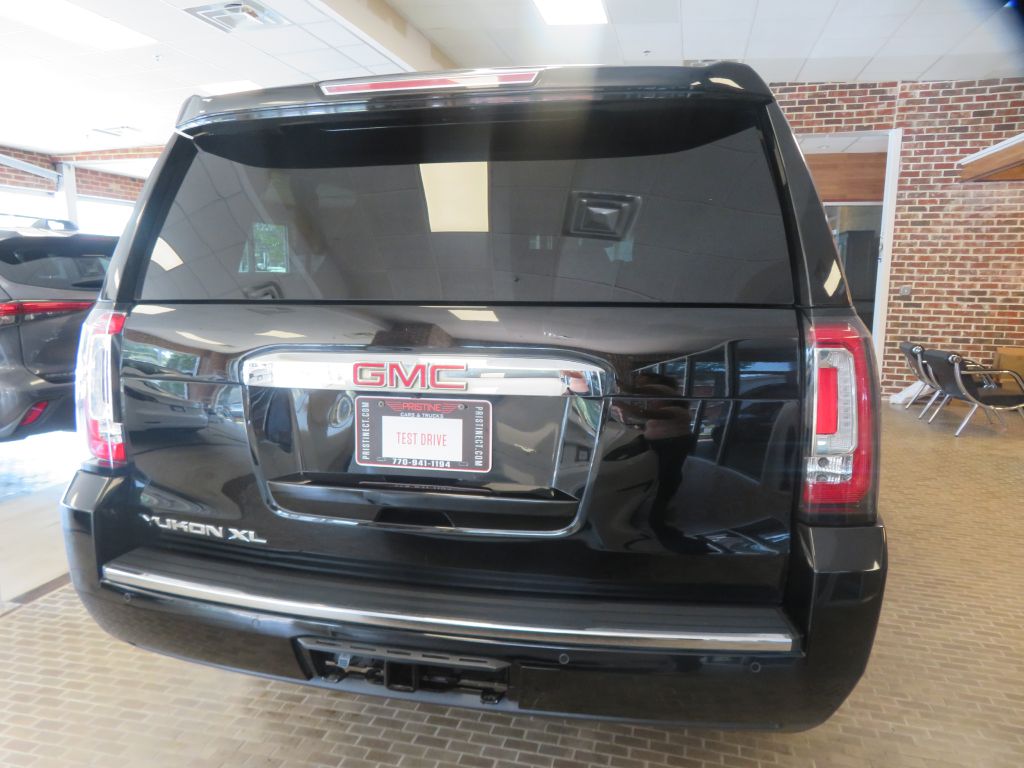 Photo 5 of this GMC YUKON XL