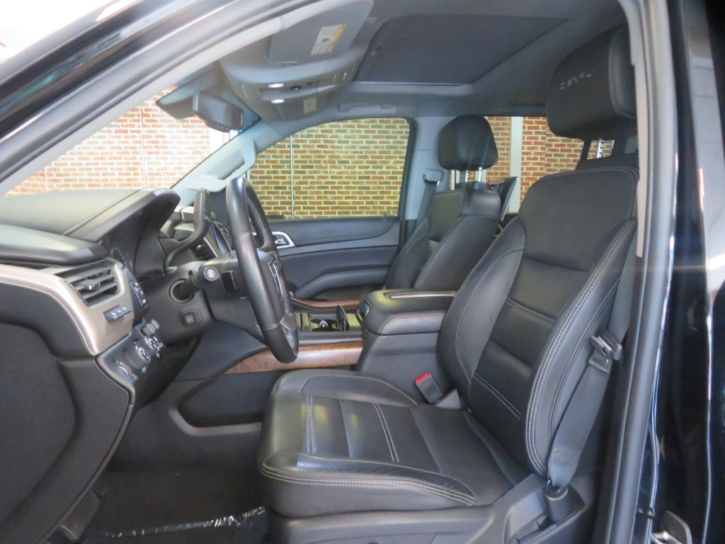 Photo 15 of this GMC YUKON XL