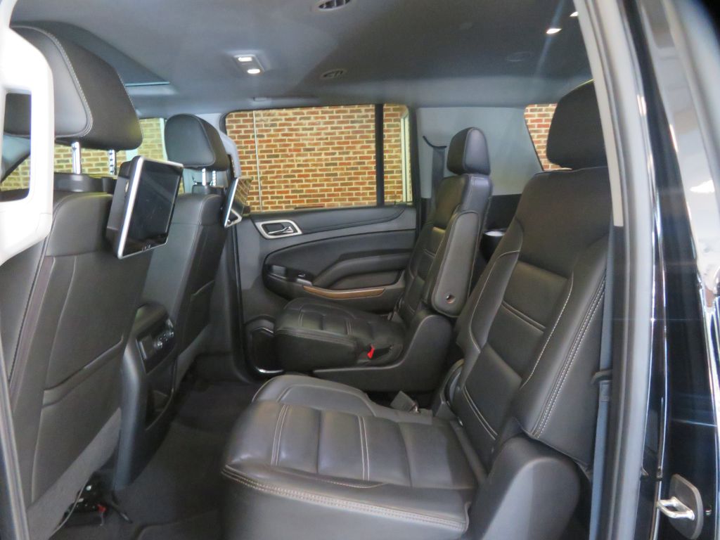 Photo 19 of this GMC YUKON XL