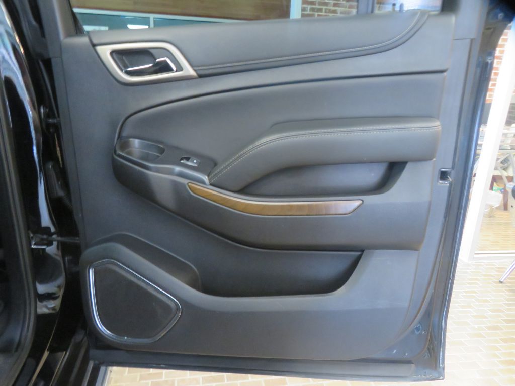 Photo 22 of this GMC YUKON XL