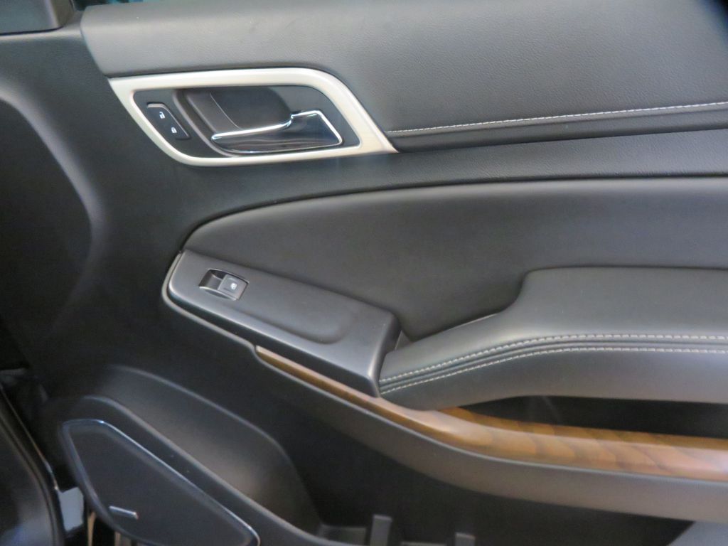 Photo 28 of this GMC YUKON XL