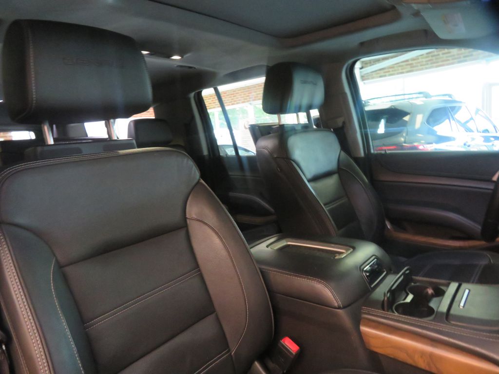 Photo 31 of this GMC YUKON XL