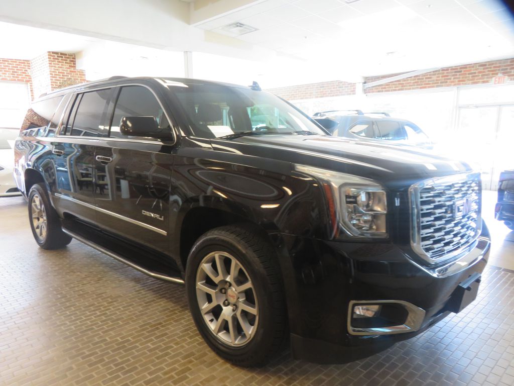 Photo 69 of this GMC YUKON XL
