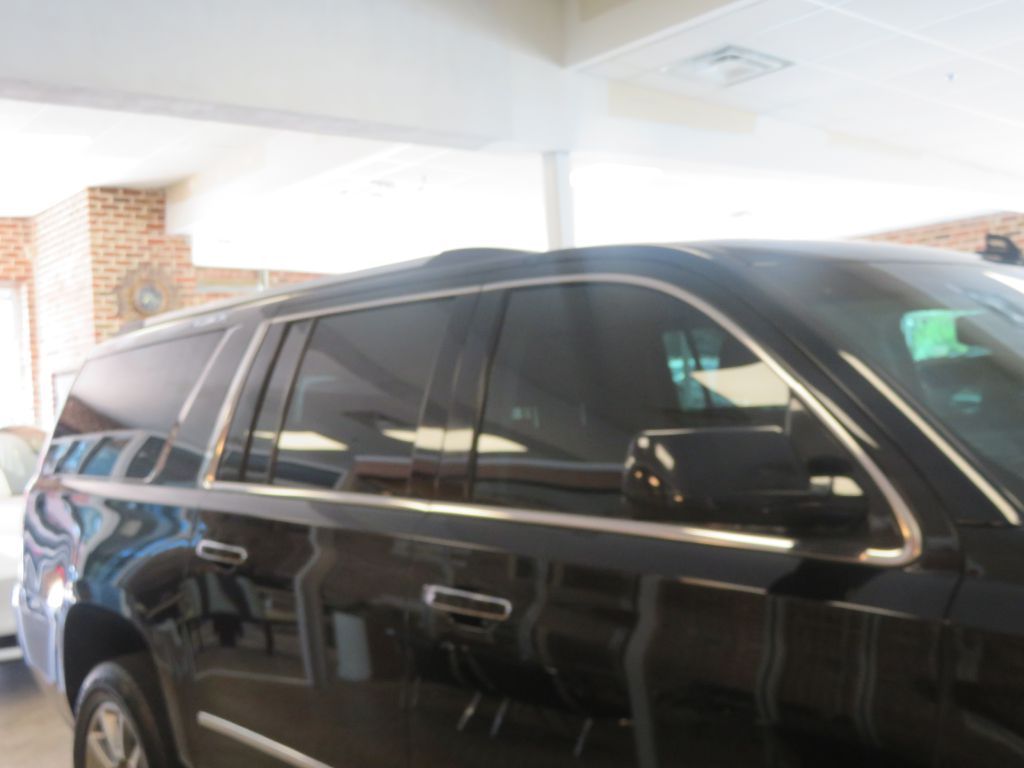 Photo 70 of this GMC YUKON XL