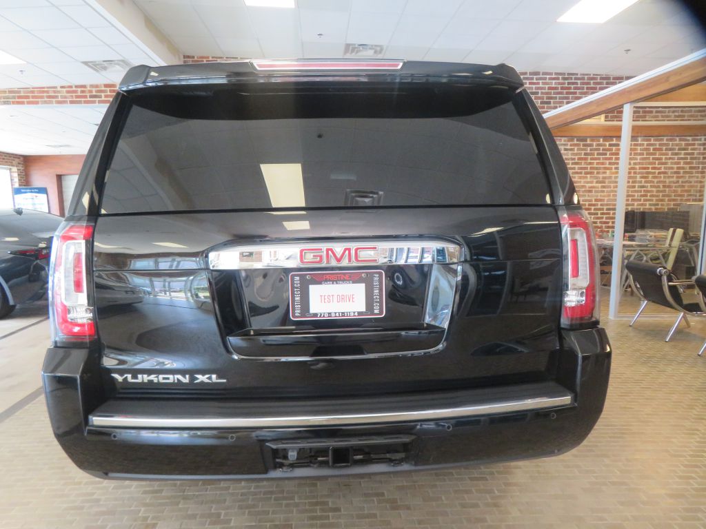 Photo 75 of this GMC YUKON XL