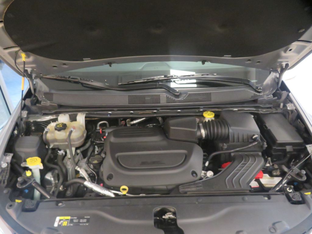 Photo 57 of this CHRYSLER PACIFICA
