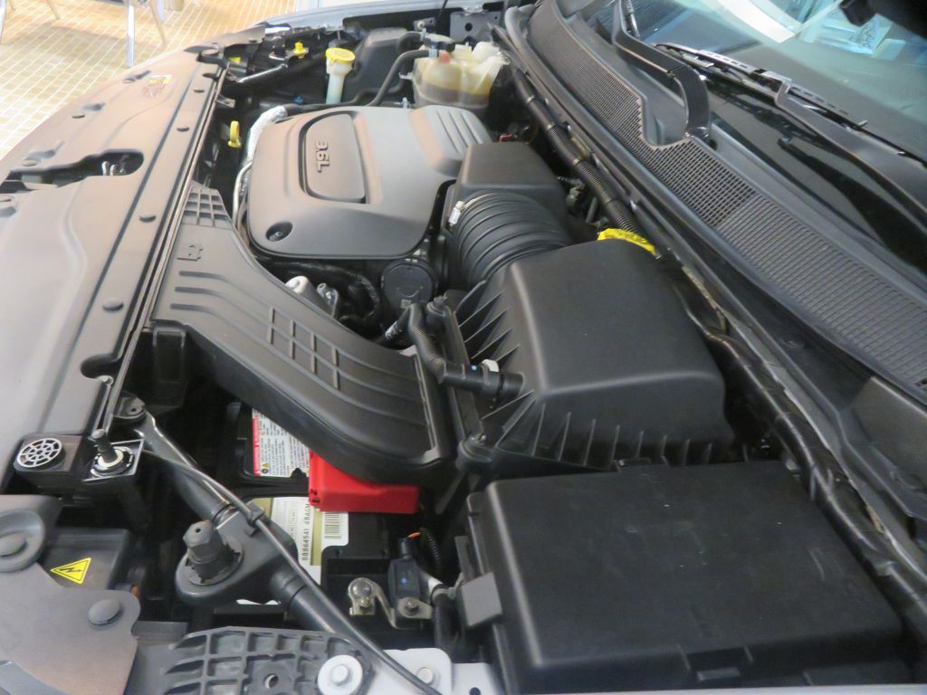 Photo 62 of this CHRYSLER PACIFICA