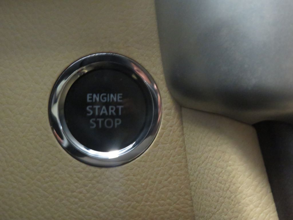 Photo 47 of this TOYOTA HIGHLANDER