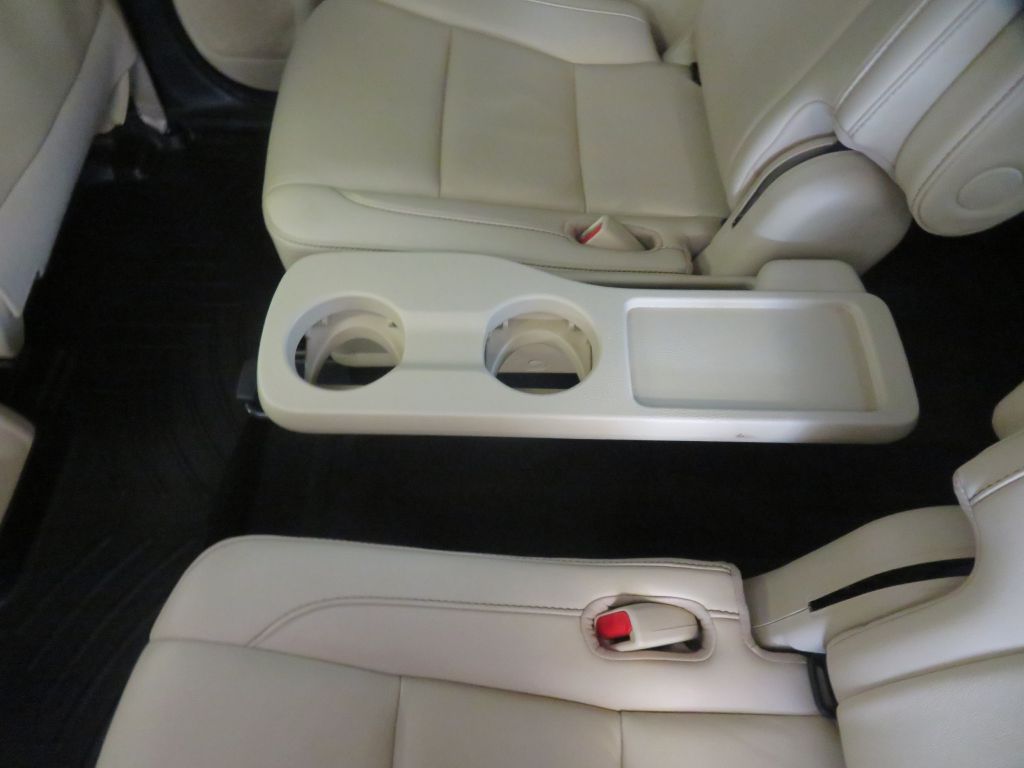 Photo 58 of this TOYOTA HIGHLANDER