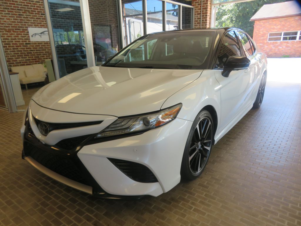 2019 TOYOTA CAMRY