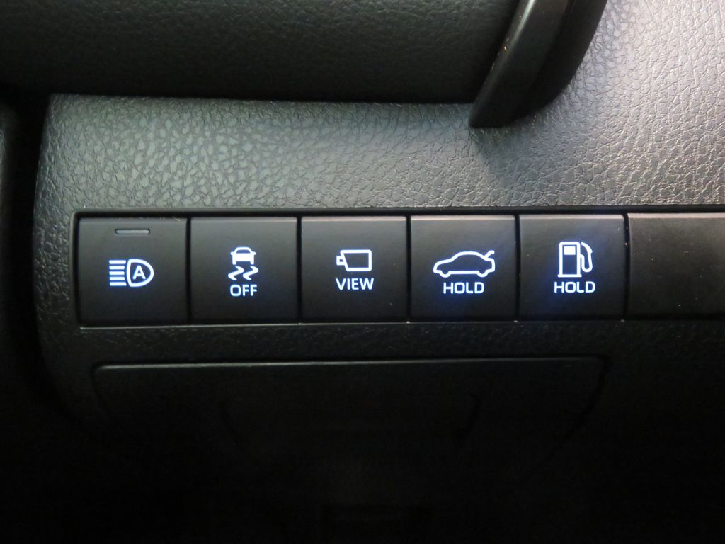 Photo 34 of this TOYOTA CAMRY