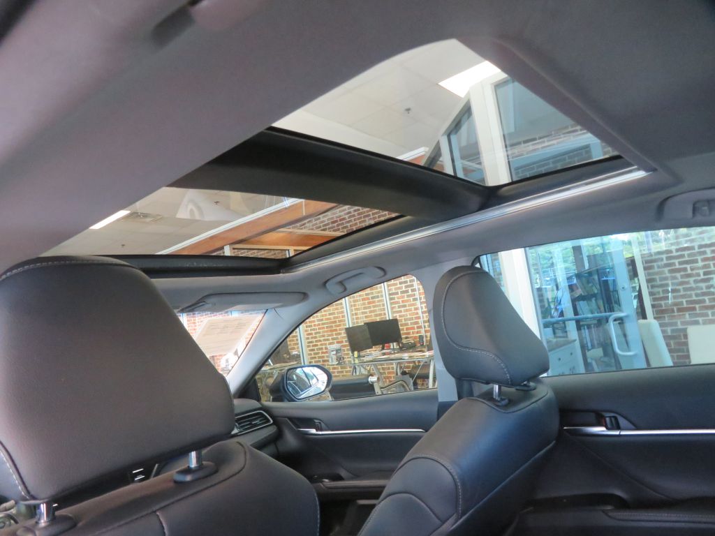 Photo 52 of this TOYOTA CAMRY