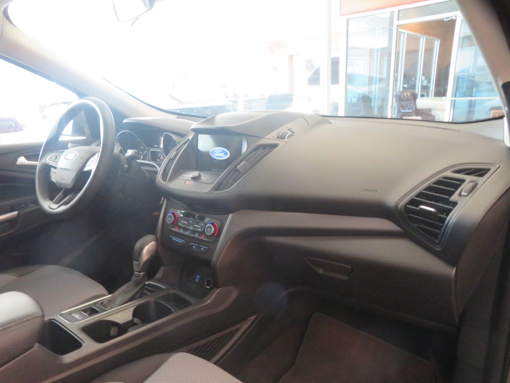 Photo 28 of this FORD ESCAPE