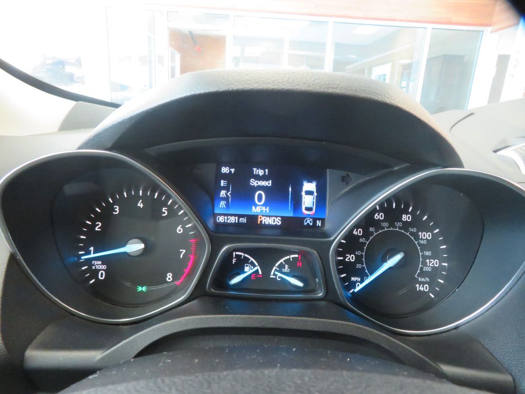 Photo 30 of this FORD ESCAPE