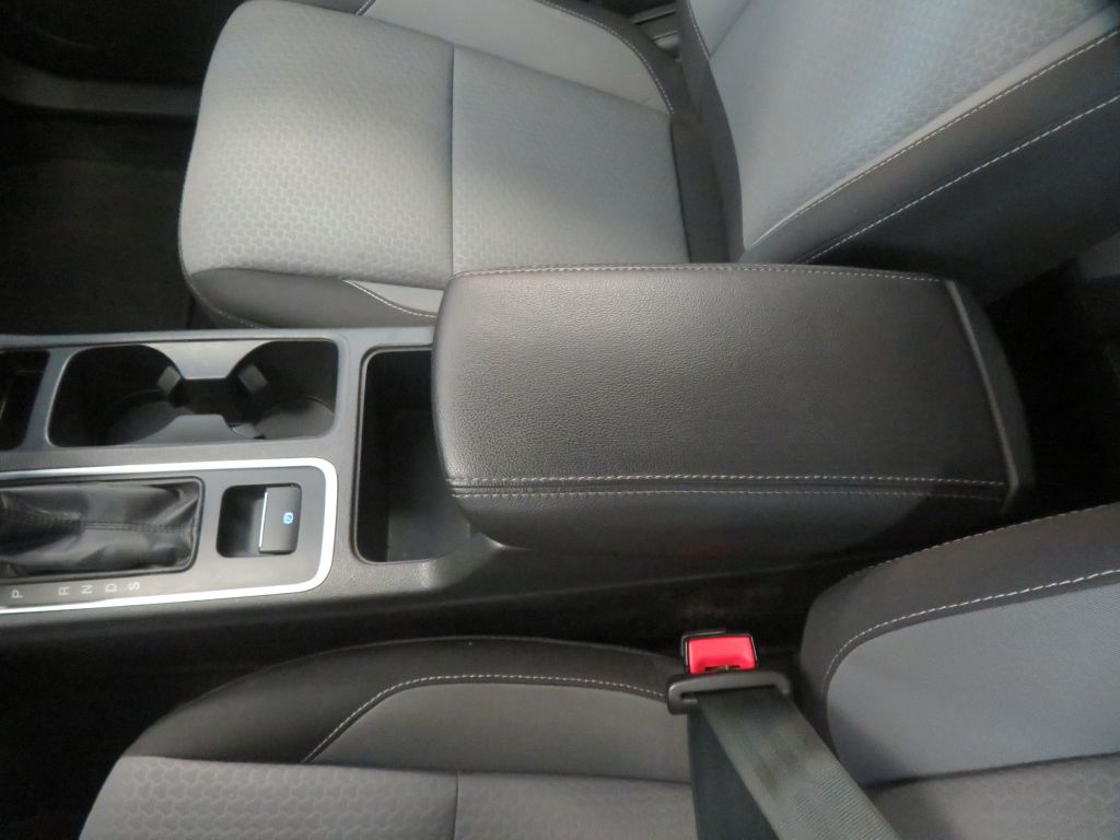 Photo 41 of this FORD ESCAPE