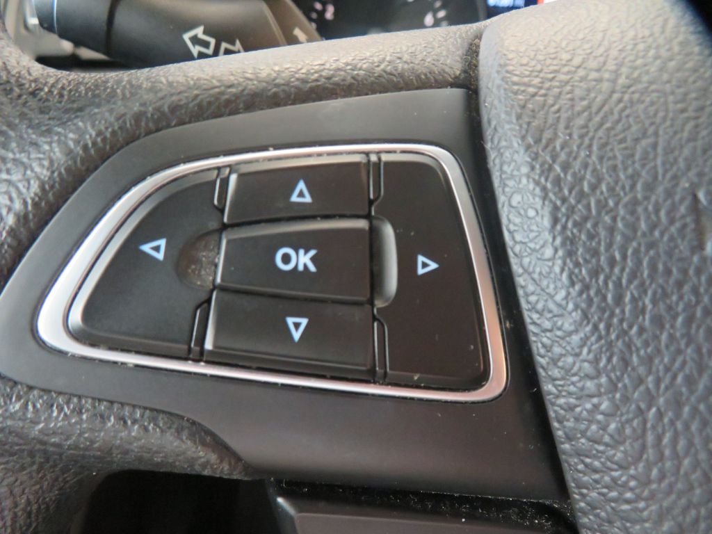 Photo 44 of this FORD ESCAPE