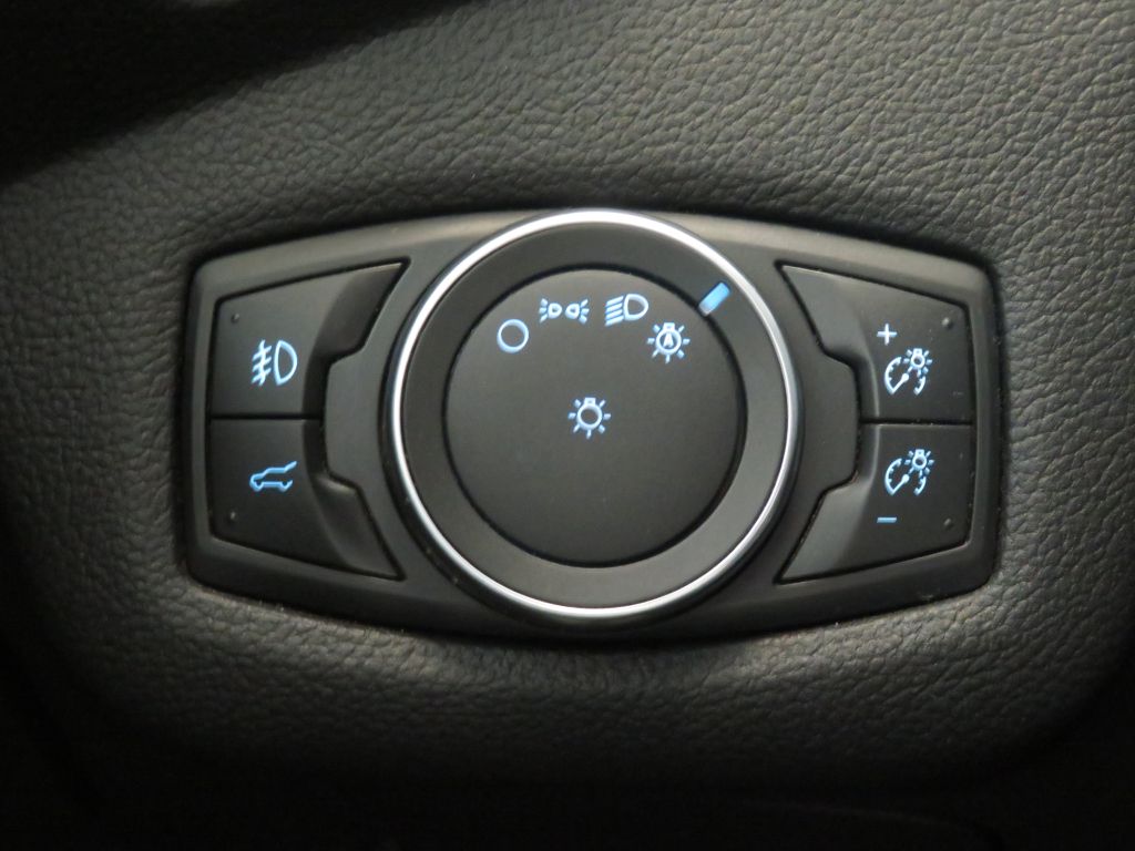 Photo 46 of this FORD ESCAPE