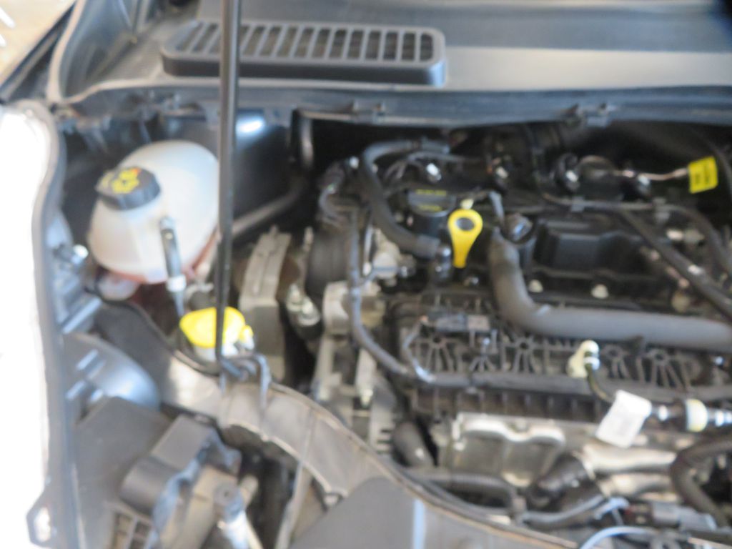 Photo 53 of this FORD ESCAPE