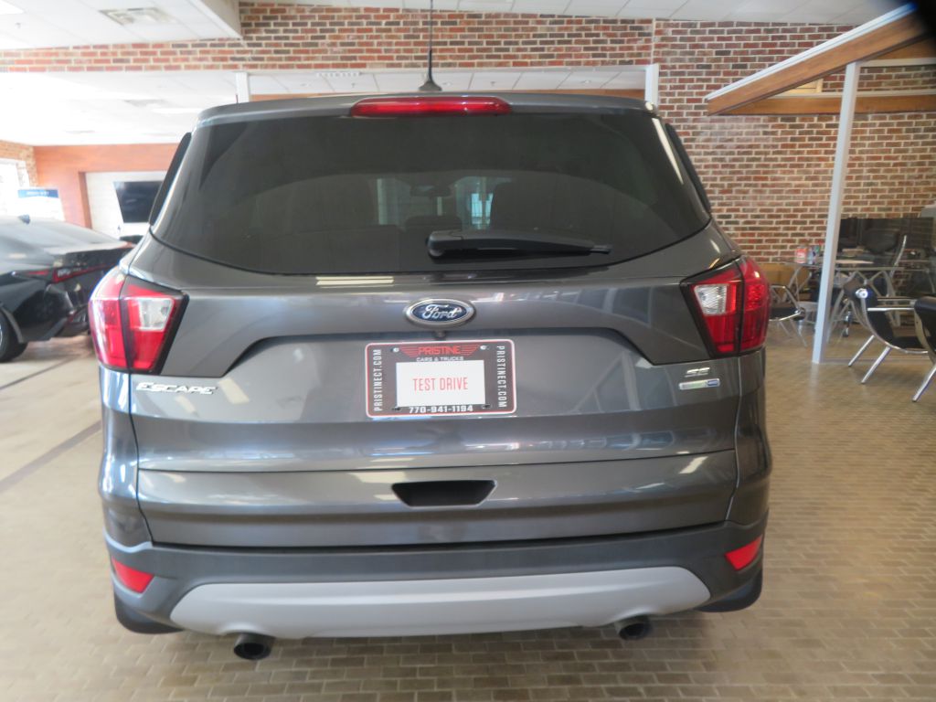 Photo 64 of this FORD ESCAPE