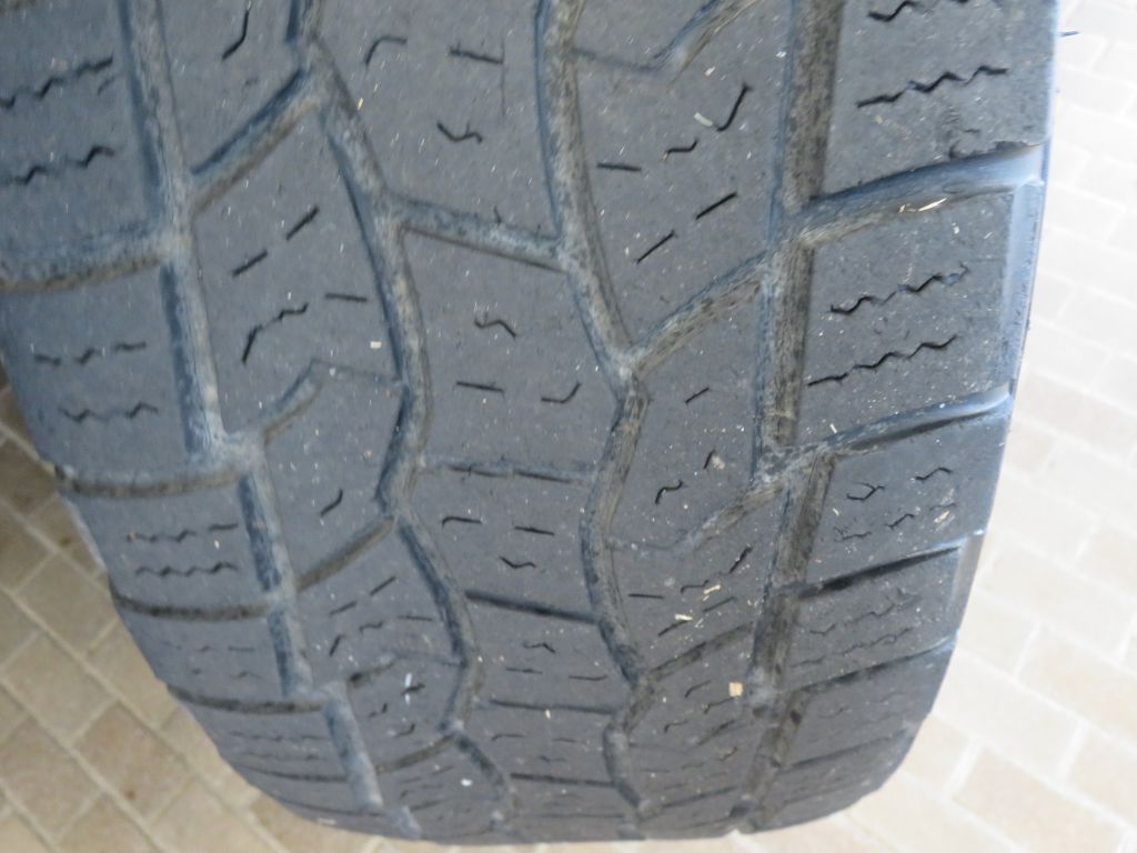 Photo 12 of this TOYOTA TUNDRA