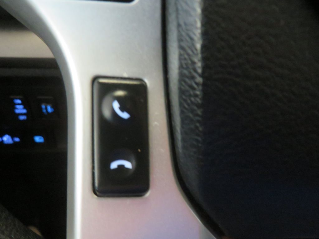Photo 33 of this TOYOTA TUNDRA
