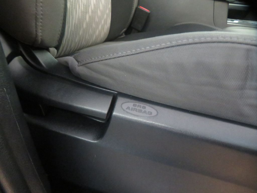 Photo 26 of this TOYOTA TUNDRA