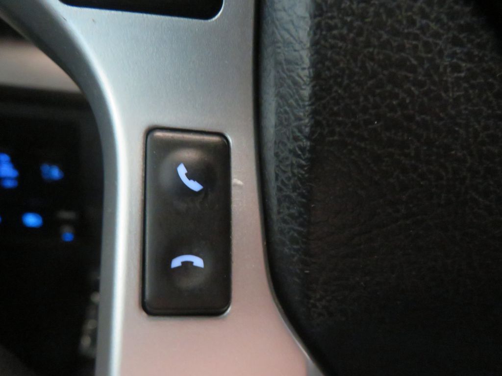 Photo 33 of this TOYOTA TUNDRA