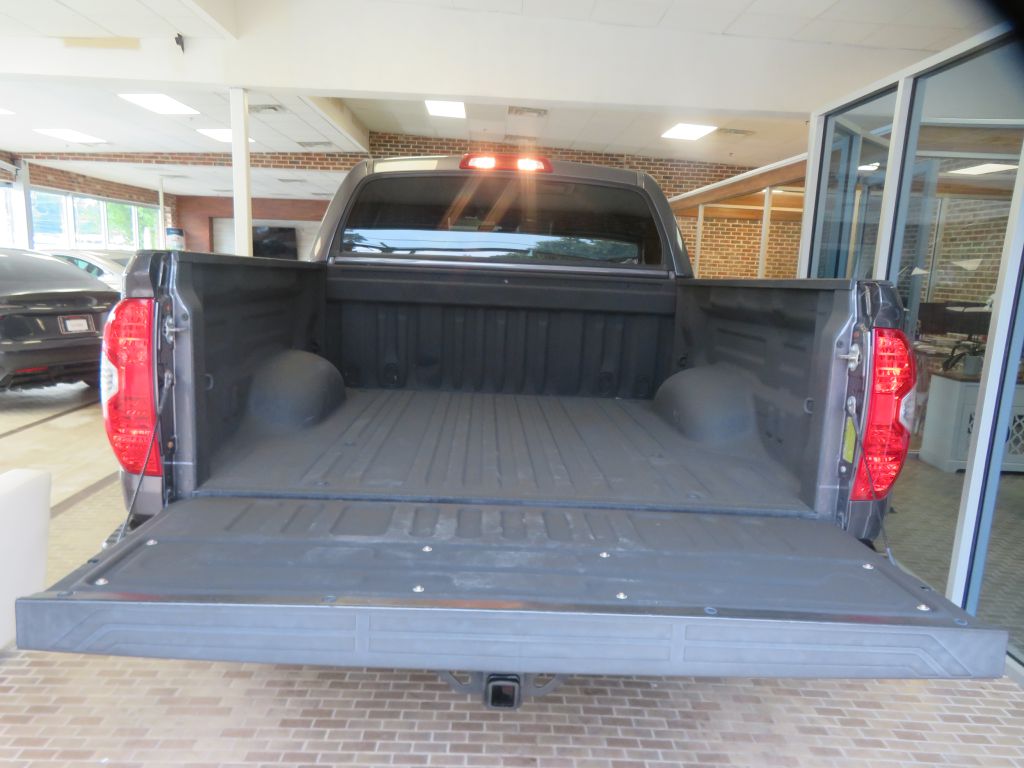 Photo 50 of this TOYOTA TUNDRA