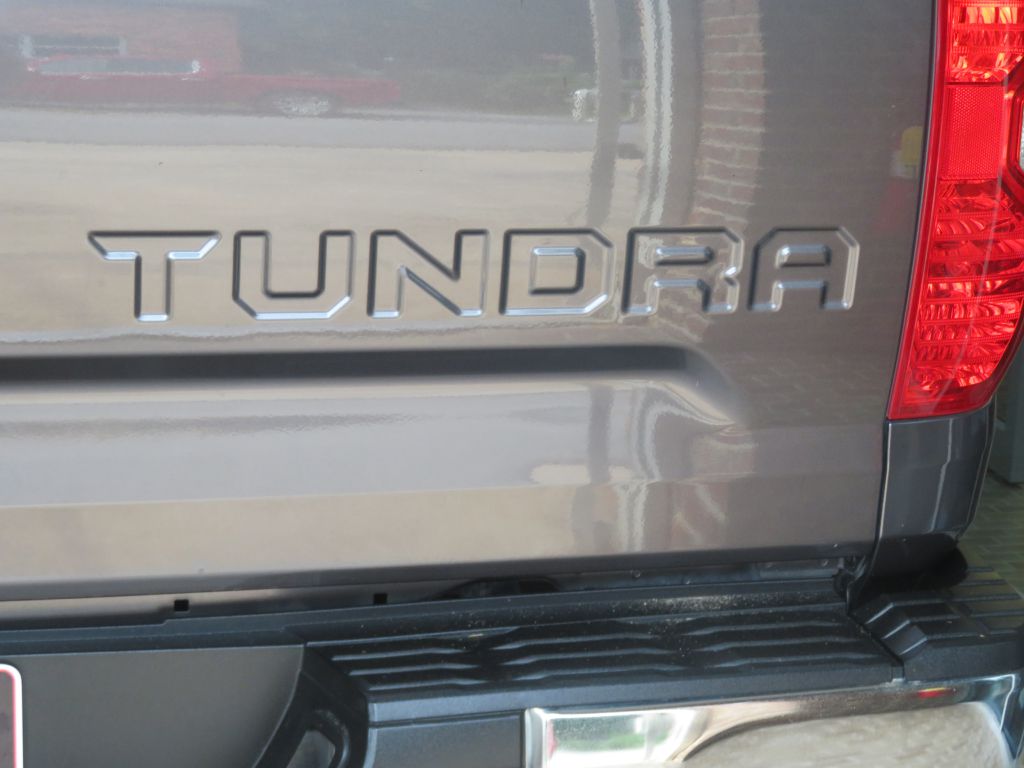 Photo 72 of this TOYOTA TUNDRA