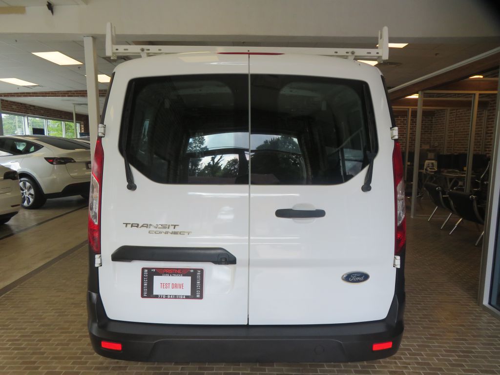 Photo 5 of this FORD TRANSIT CONNECT