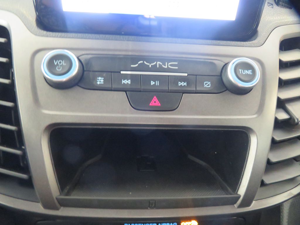 Photo 48 of this FORD TRANSIT CONNECT