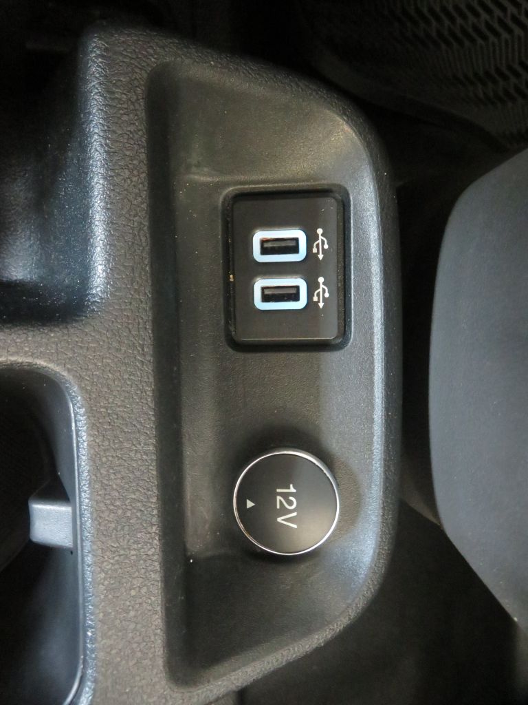 Photo 51 of this FORD TRANSIT CONNECT