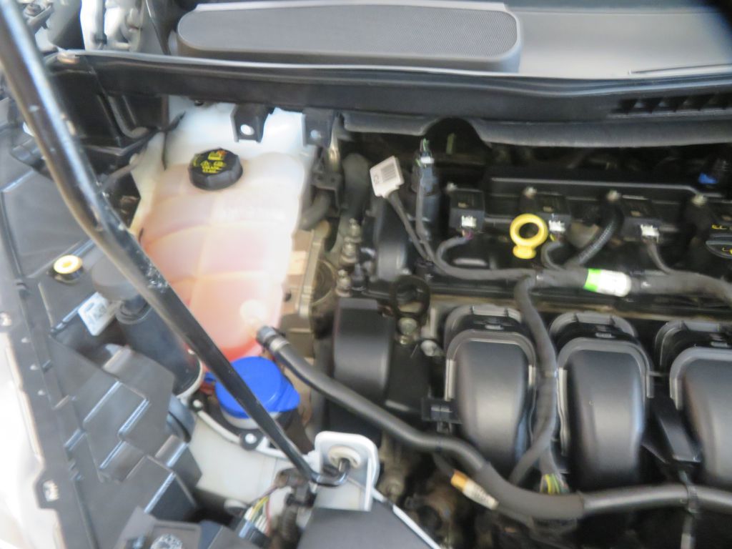 Photo 56 of this FORD TRANSIT CONNECT