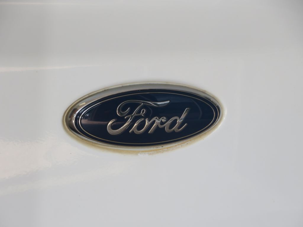 Photo 70 of this FORD TRANSIT CONNECT