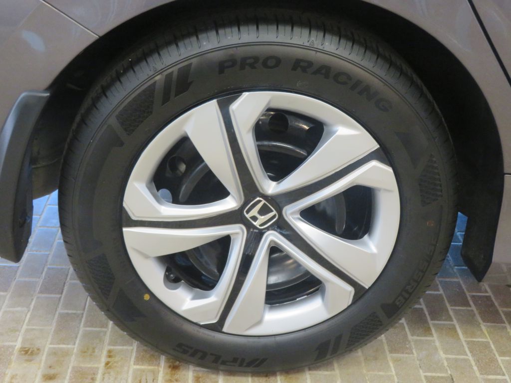Photo 9 of this HONDA CIVIC