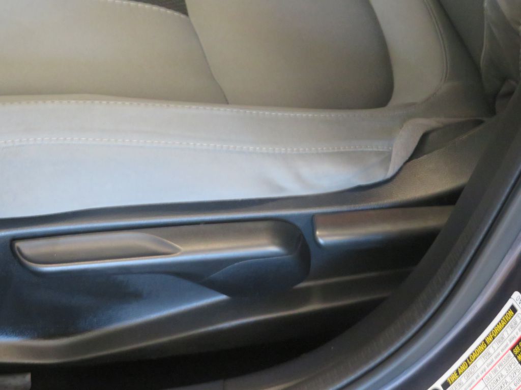 Photo 16 of this HONDA CIVIC