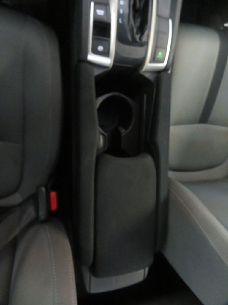 Photo 42 of this HONDA CIVIC