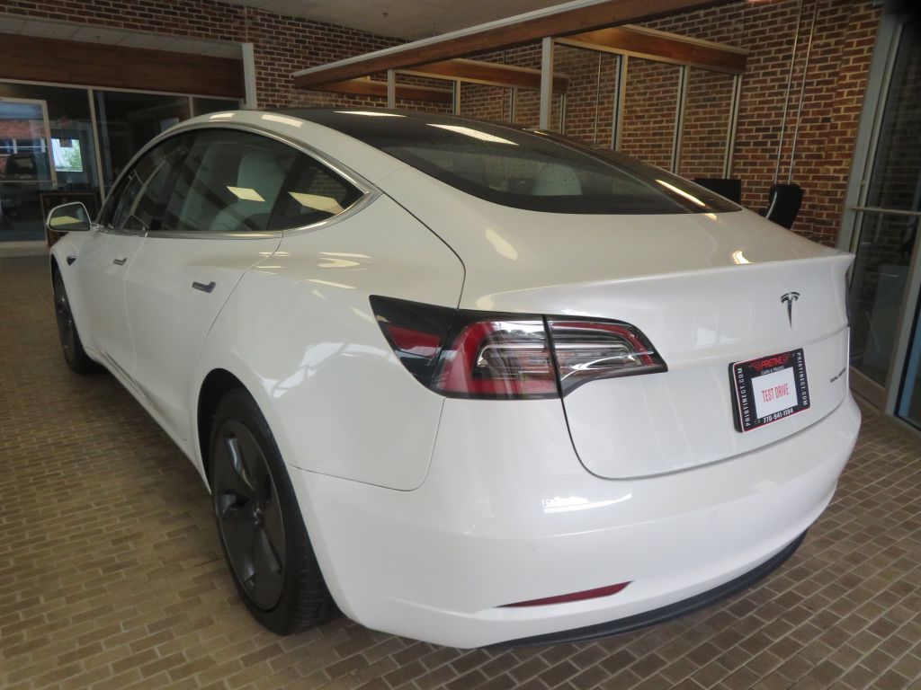 Photo 6 of this TESLA MODEL 3