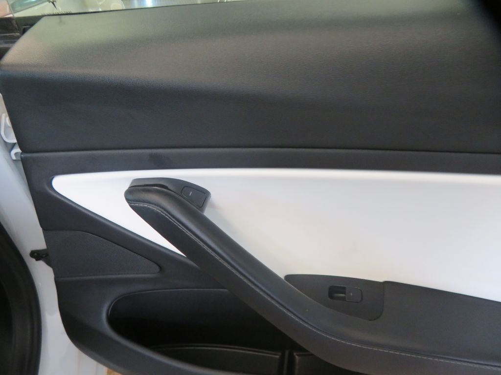 Photo 22 of this TESLA MODEL 3