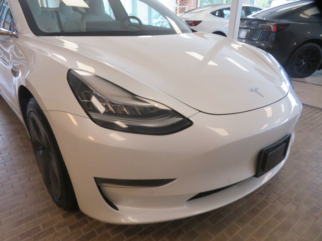 Photo 60 of this TESLA MODEL 3