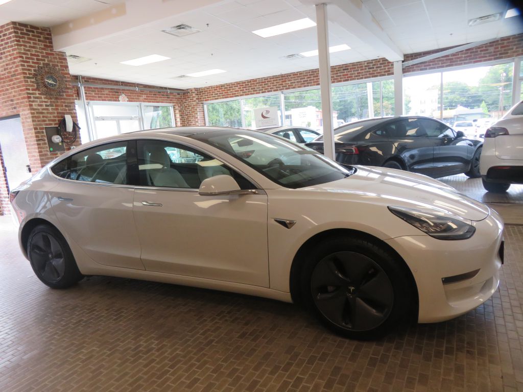 Photo 61 of this TESLA MODEL 3