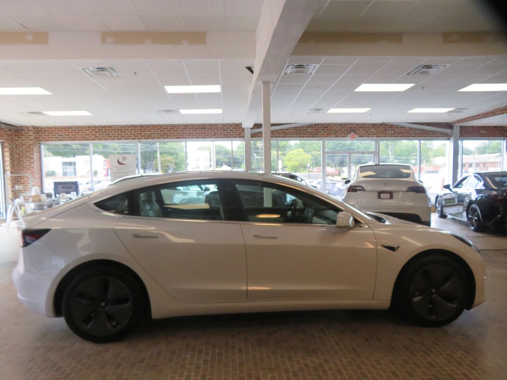 Photo 63 of this TESLA MODEL 3