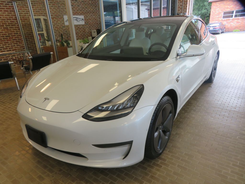 Photo 72 of this TESLA MODEL 3