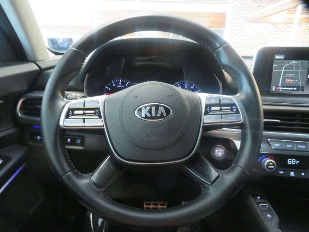 Photo 35 of this KIA TELLURIDE