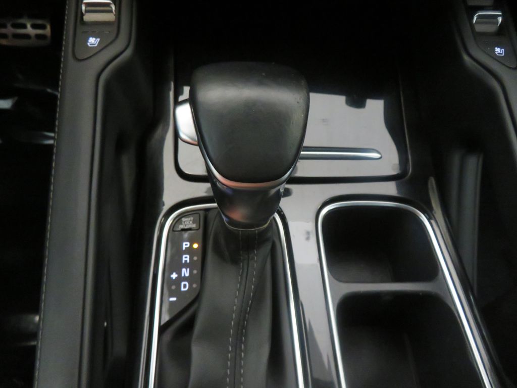 Photo 47 of this KIA TELLURIDE