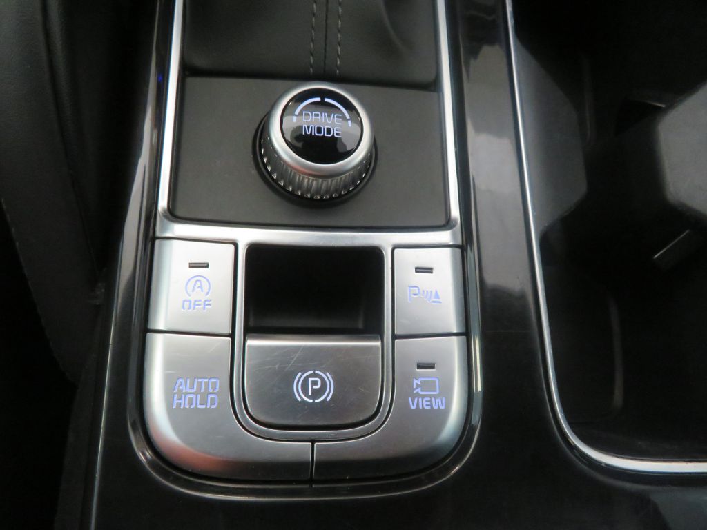 Photo 48 of this KIA TELLURIDE