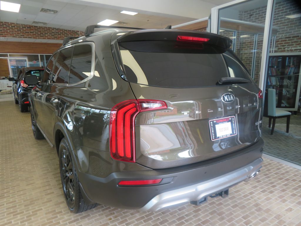 Photo 80 of this KIA TELLURIDE