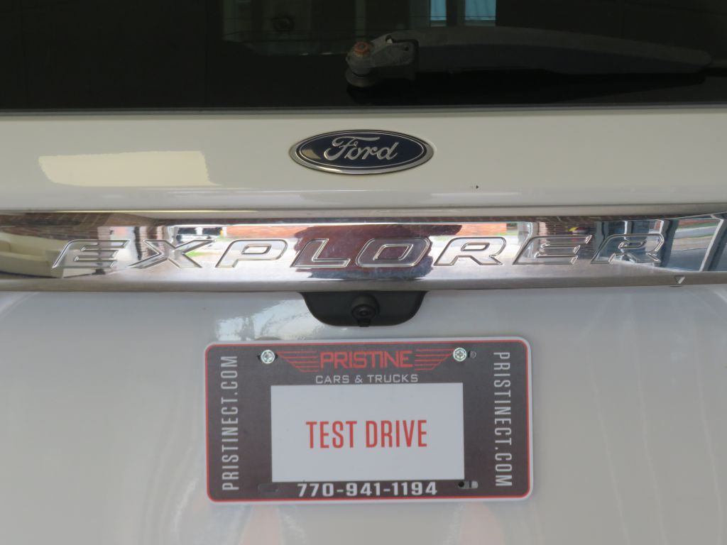 Photo 63 of this FORD EXPLORER LTD